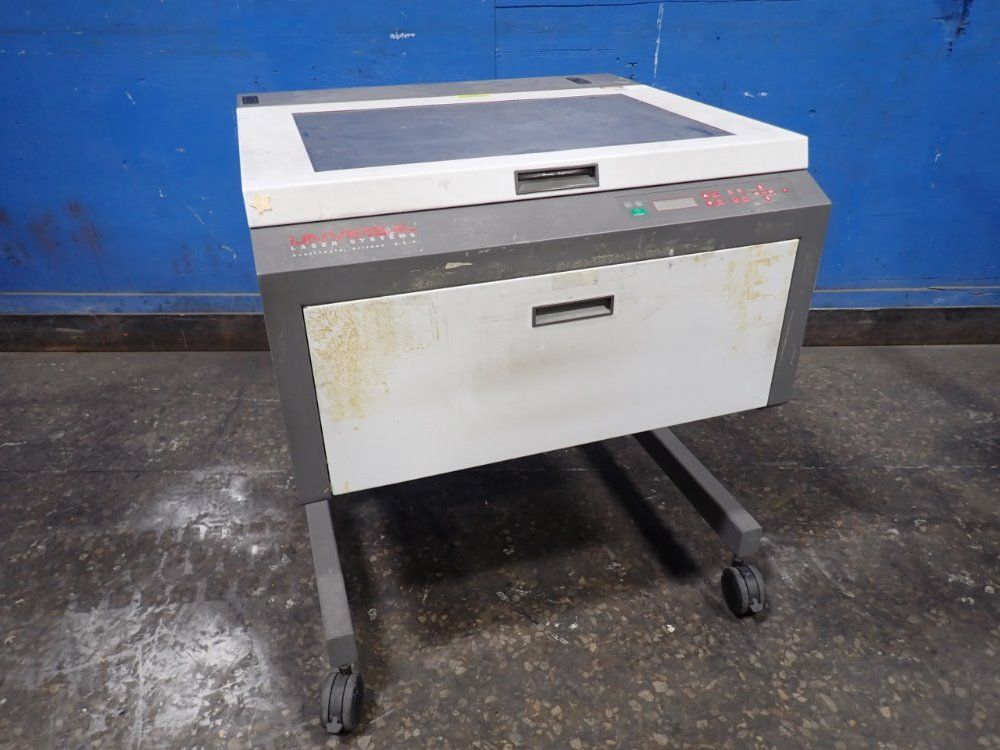 Universal Universal V460 Laser Engraver
