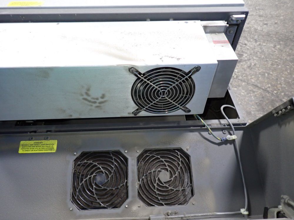 Universal Universal V460 Laser Engraver