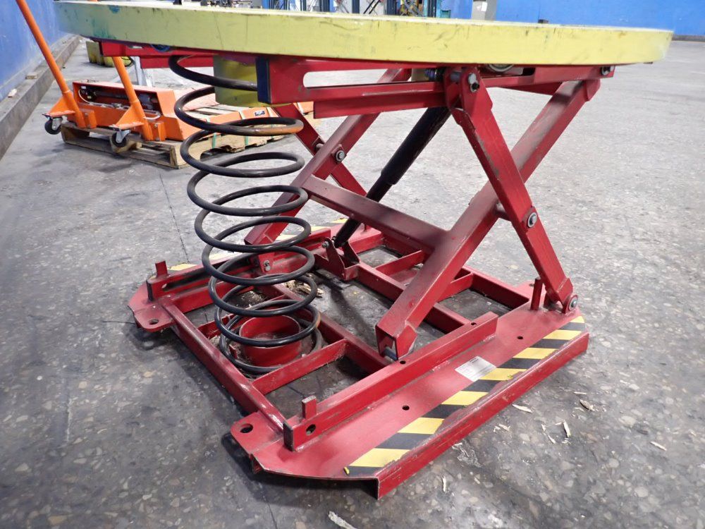 Southworth Lift Table