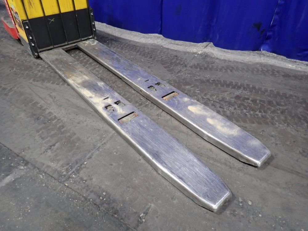 Raymond Raymond 6000 Lbs Electric Pallet Jack