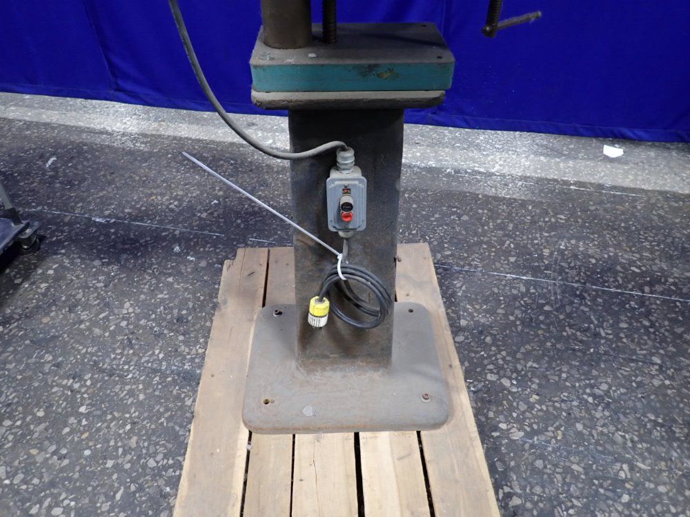 Carlson Cutter