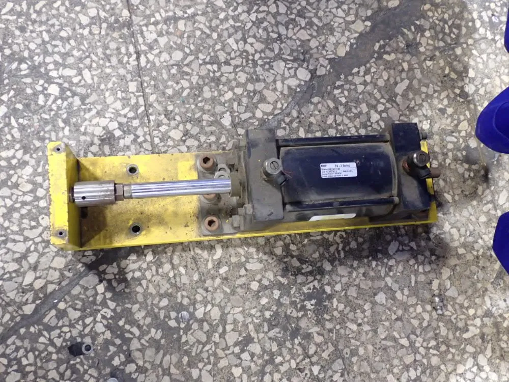 Schrader Bellows Cylinder - Pbf1104226.000