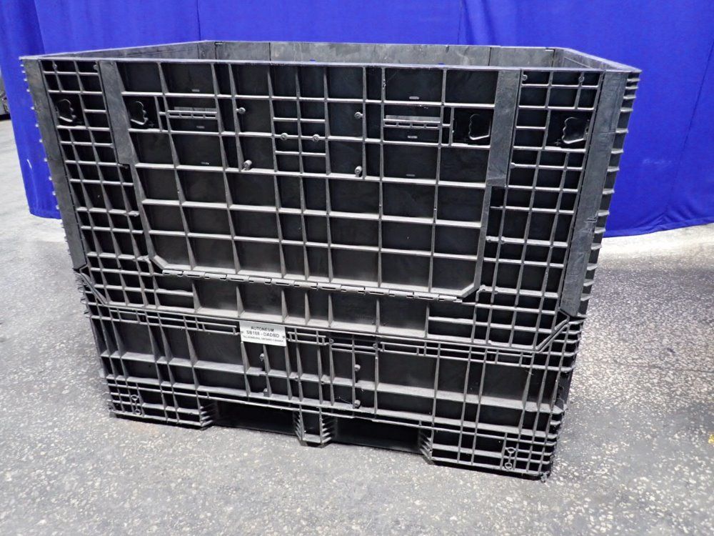 Buckhorn 45"x61"x43 1/2" Collapsible Plastic Crate