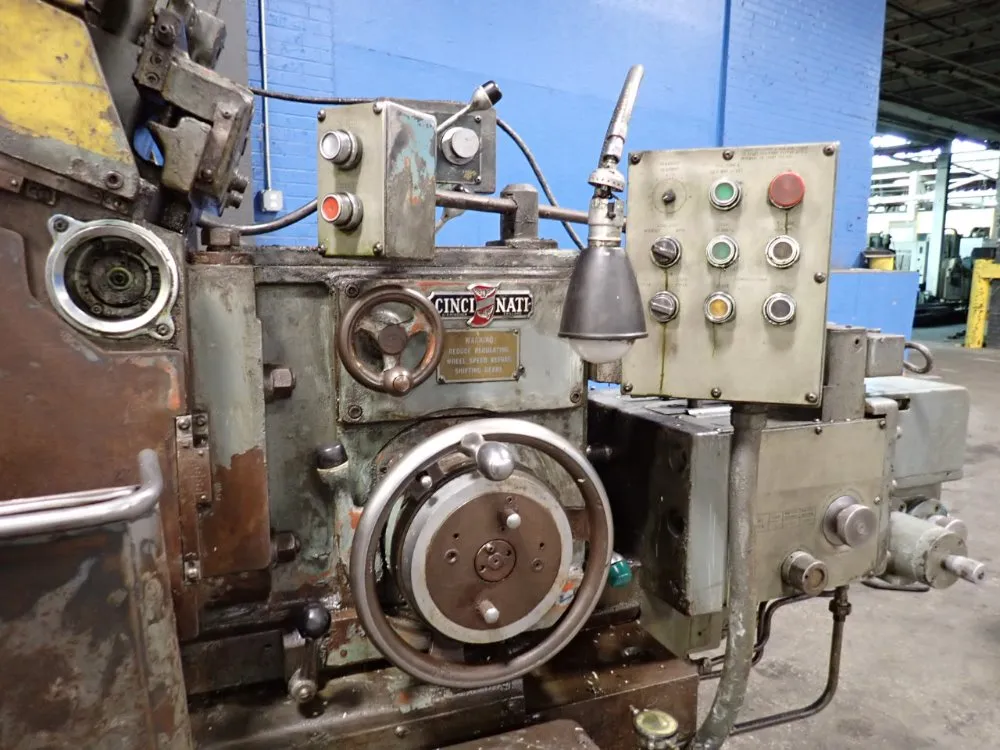 Cincinnati Centerless Grinder