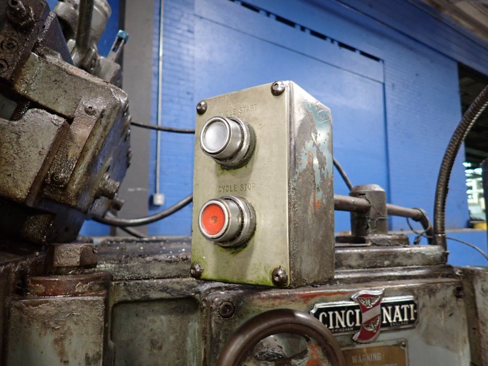Cincinnati Centerless Grinder