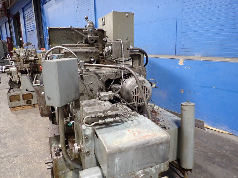 Cincinnati Centerless Grinder