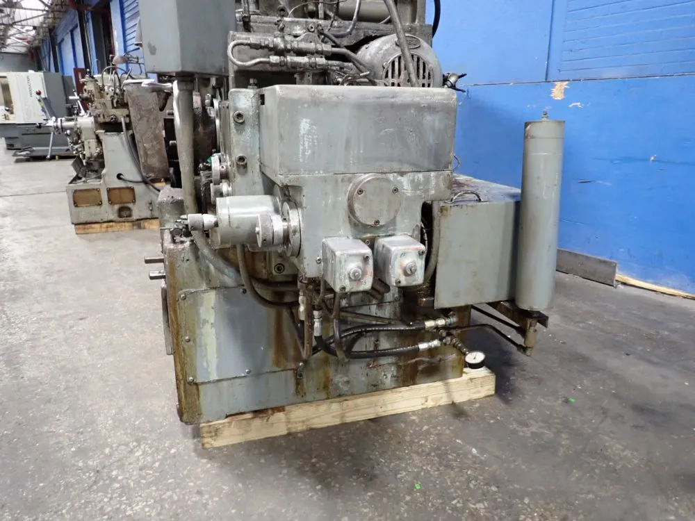 Cincinnati Centerless Grinder