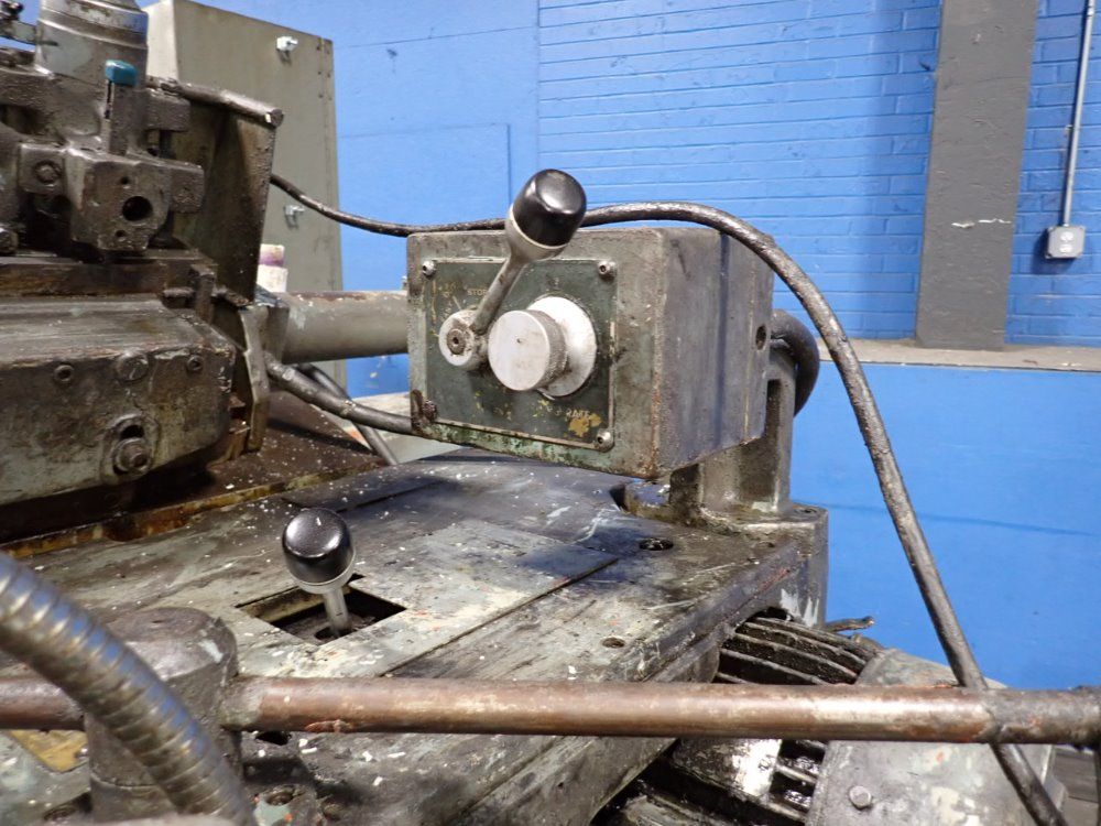 Cincinnati Centerless Grinder