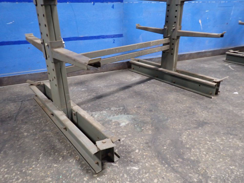  Cantilever Rack