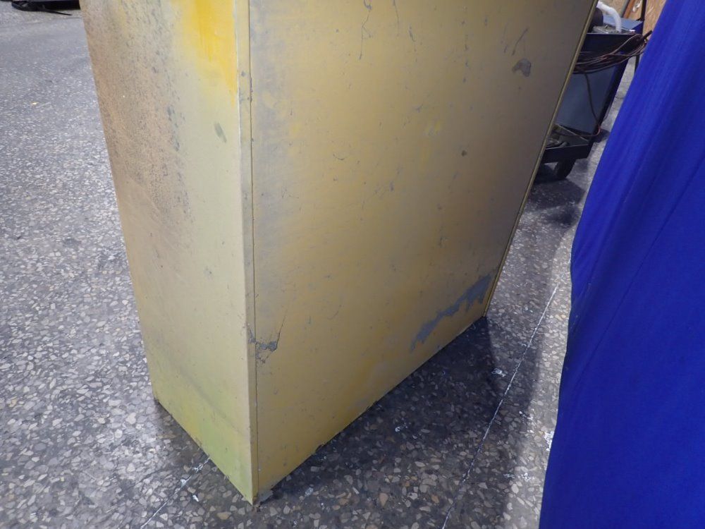  Flammable Cabinet