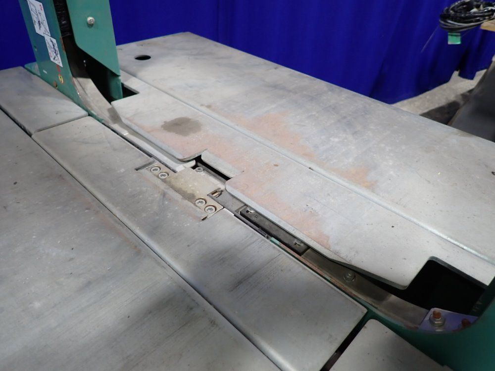 Signode Strapping Machine