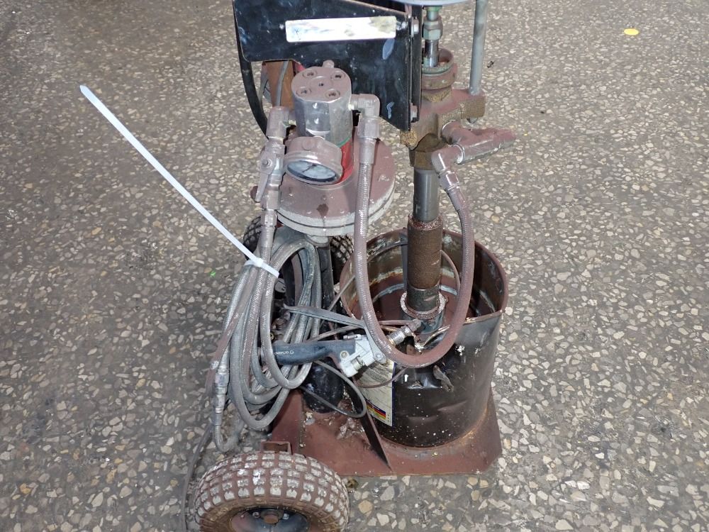 Graco Portable Grease Pump