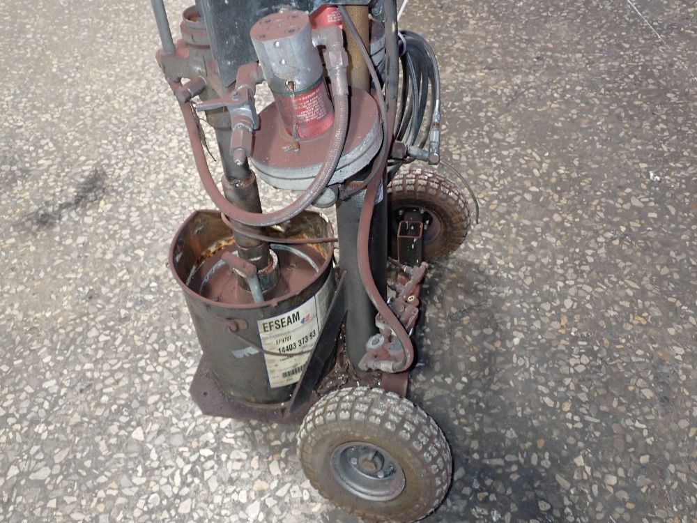 Graco Portable Grease Pump