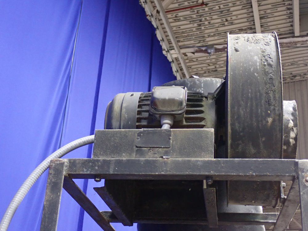  Dust Collector