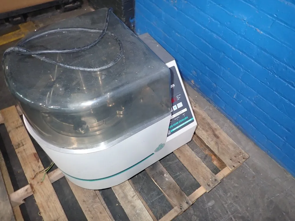 New Brunswick Scientific Agar Sterilizer - As10