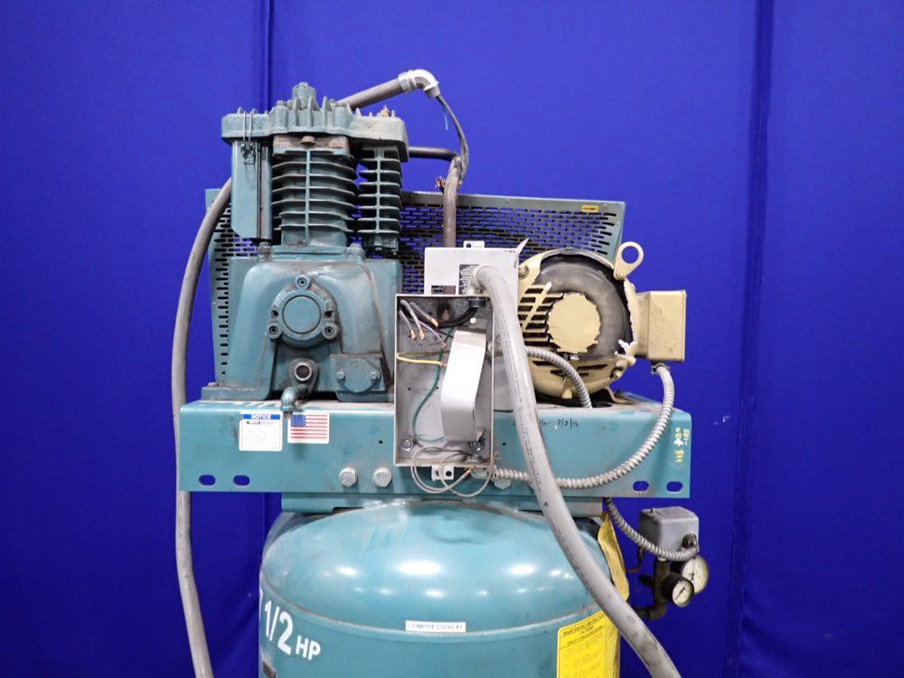 Fs Curtis 7.5 Hp Air Compressor - E-75a