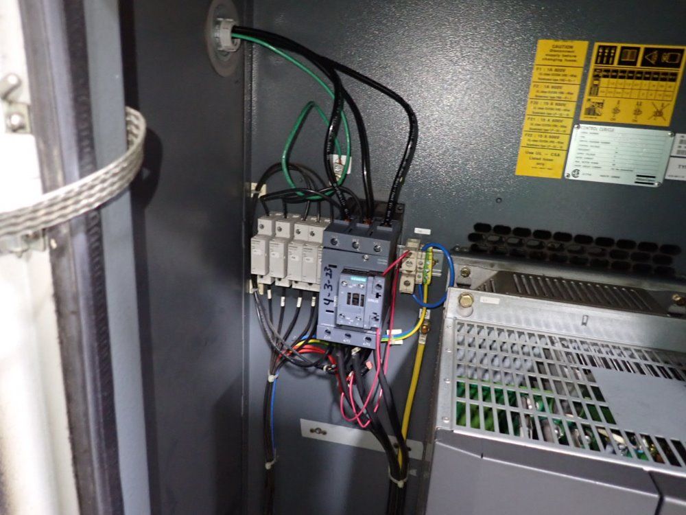 Atlas Copco 25 Hp Air Compressor - Ga18vsdff