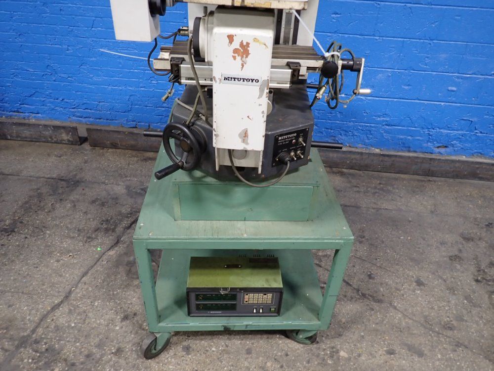 Mitutoyo Optical Comparator