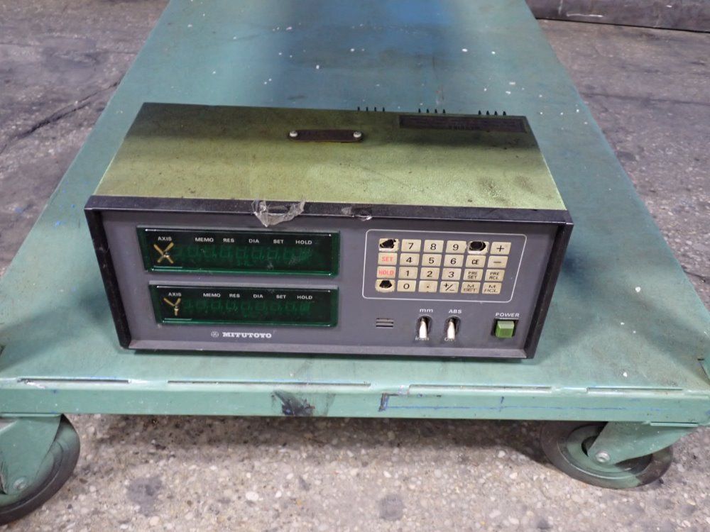 Mitutoyo Optical Comparator