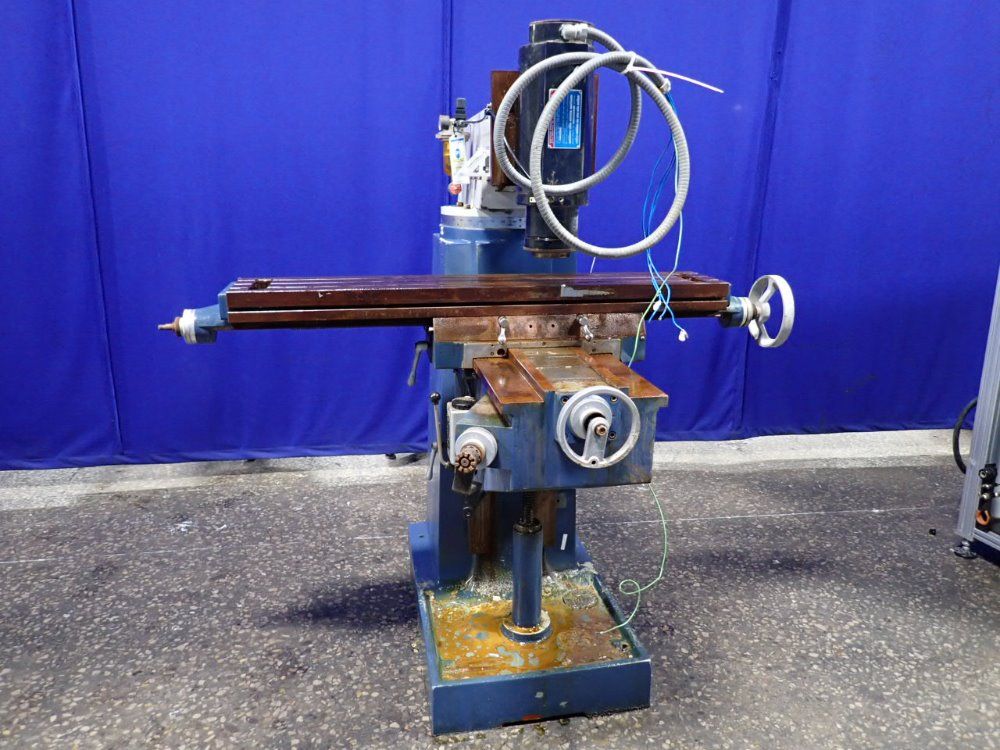 Yeong Chin 49"x9" Ycm-16 Vertical Mill - Ycm-16