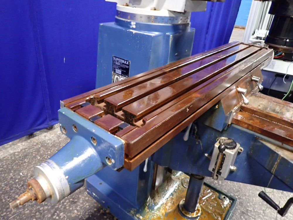 Yeong Chin 49"x9" Ycm-16 Vertical Mill - Ycm-16