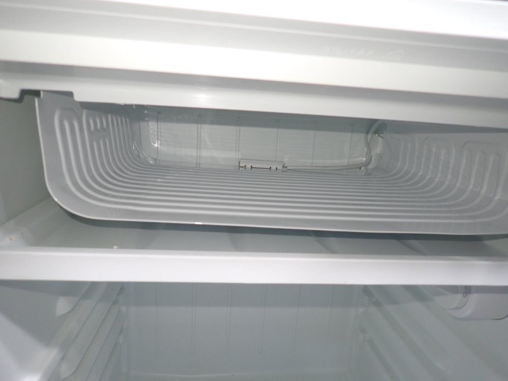 Galanz Refrigerator - Gl43s5