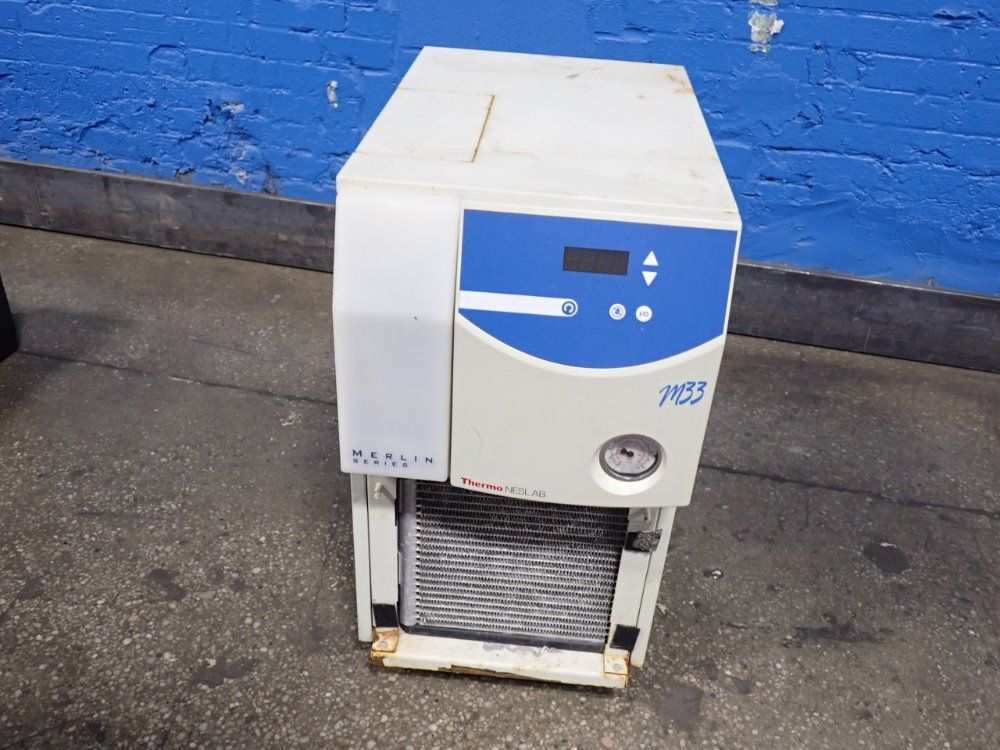 Thermo Neslab Chiller