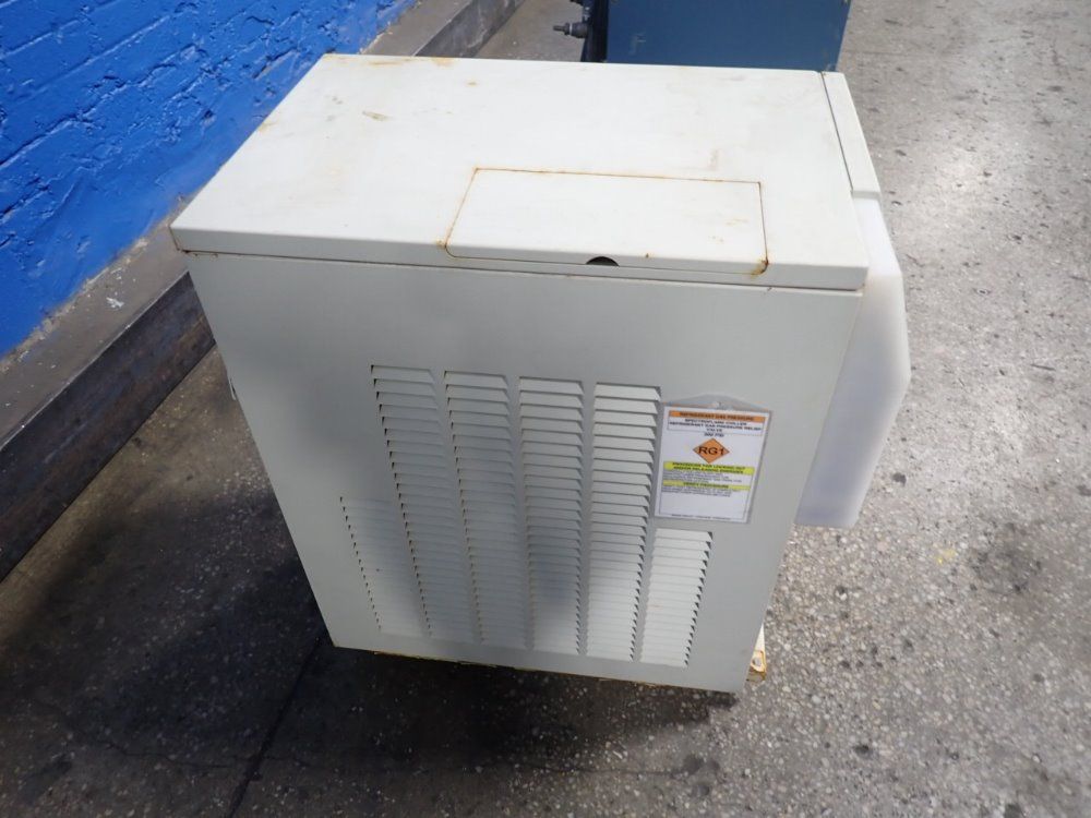 Thermo Neslab Chiller