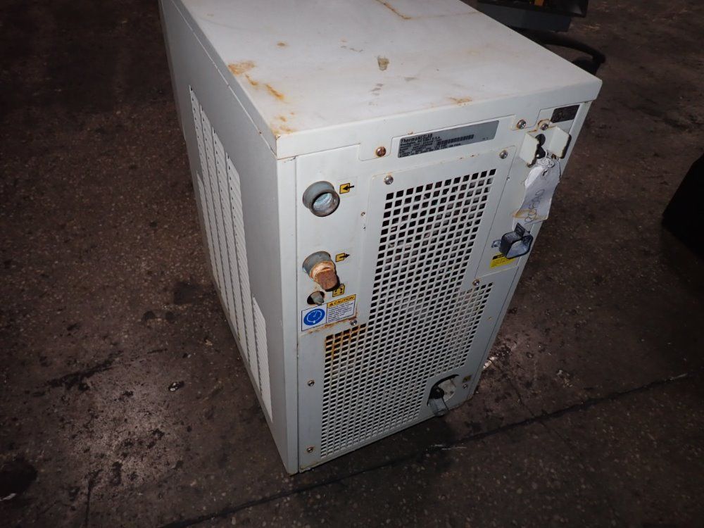 Thermo Neslab Chiller