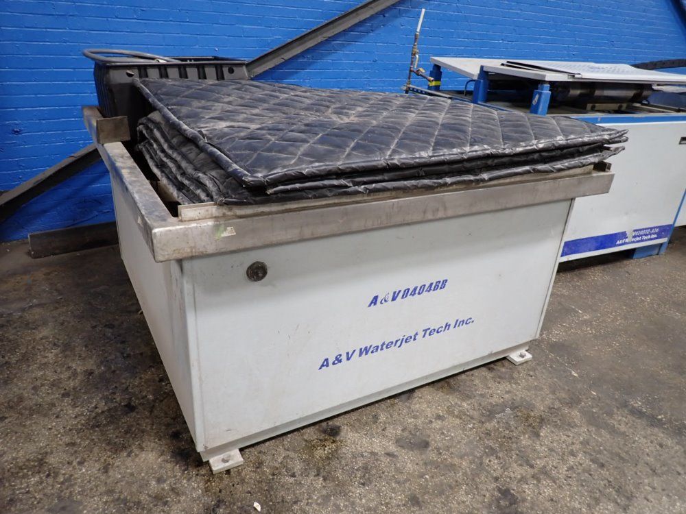 A  V Waterjet