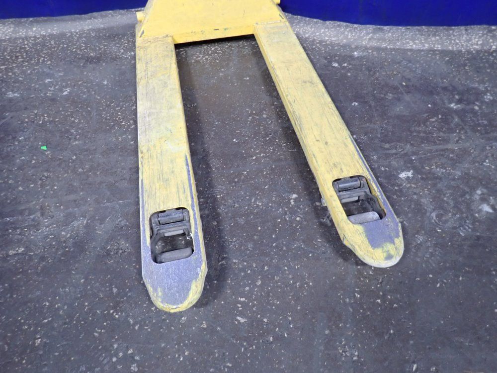 Yale Pallet Jack