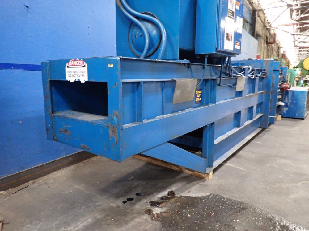 Villaco Inc  Nexgen Villaco Inc  Nexgen Horizontal Baler