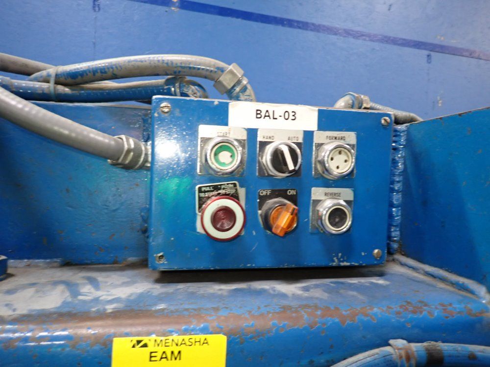 Villaco Inc  Nexgen Villaco Inc  Nexgen Horizontal Baler