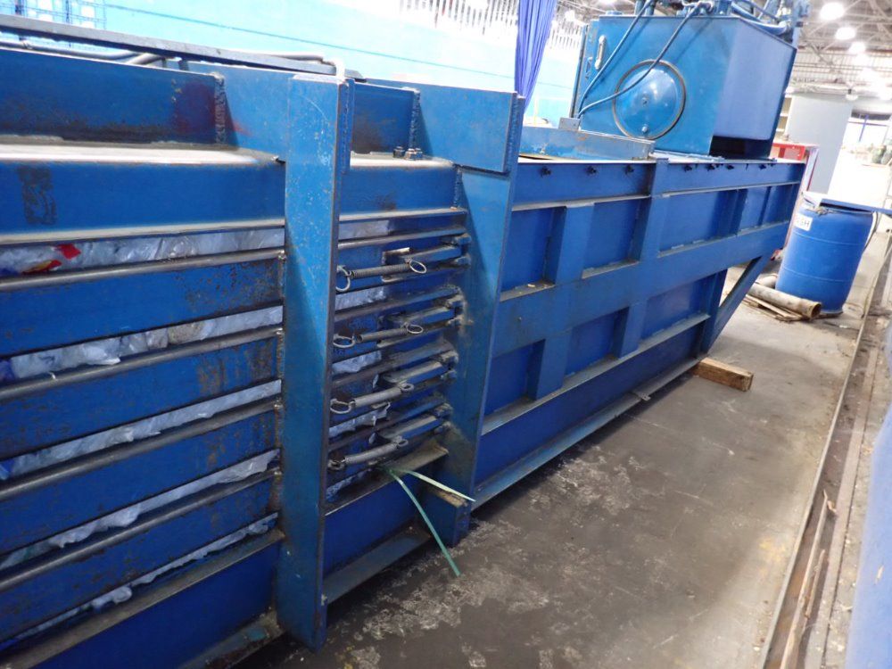 Villaco Inc  Nexgen Villaco Inc  Nexgen Horizontal Baler
