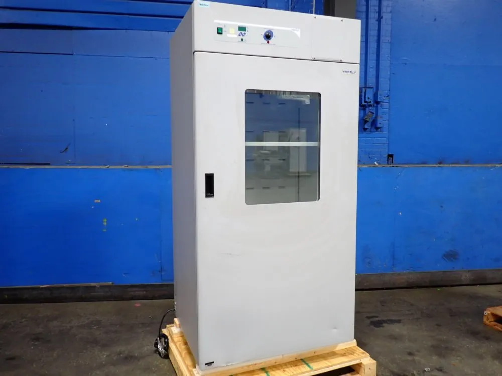 Vwr Incubator - 1915