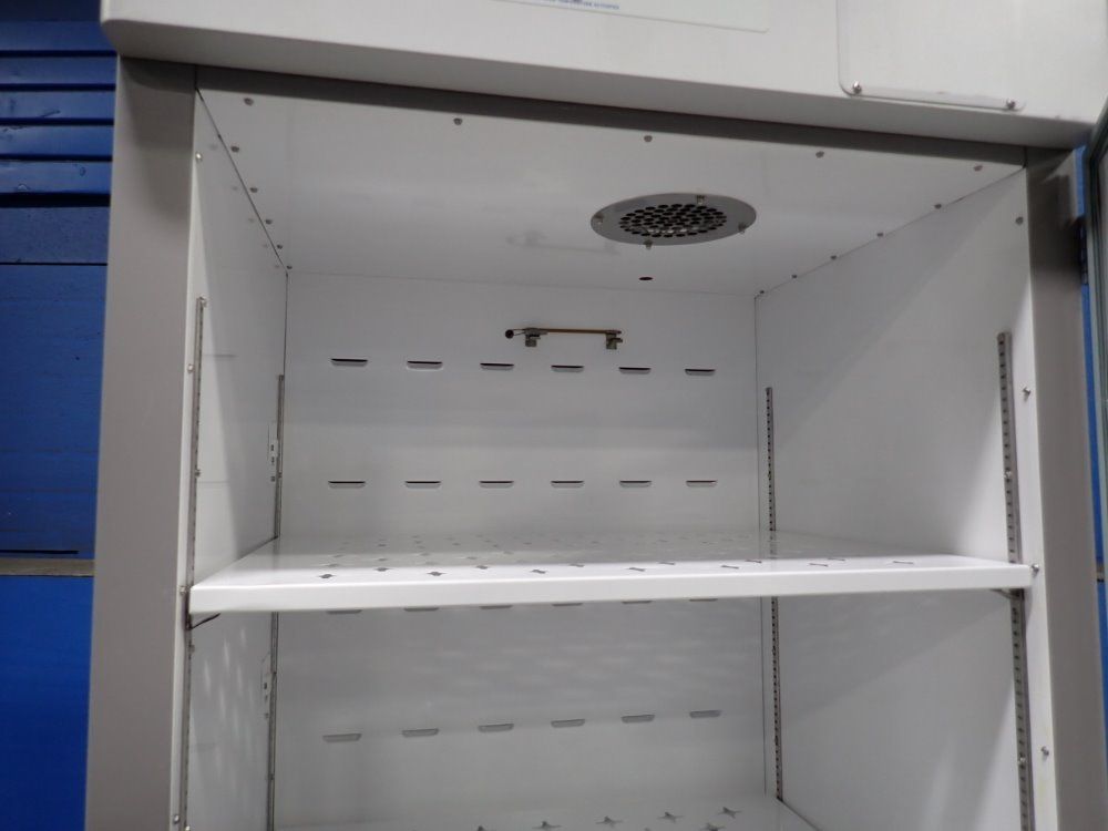 Vwr Incubator - 1915