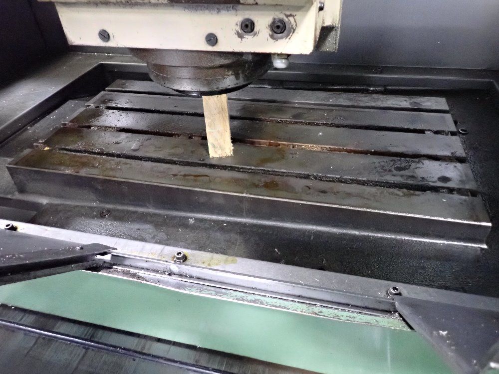 Mori Seiki 18" X 35" Table Mv Junior Cnc Vmc - Mv Junior