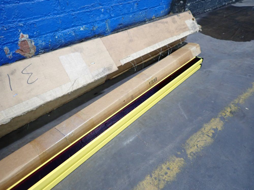 Banner 60"x1" Light Curtain - Slse30-1500q5nt