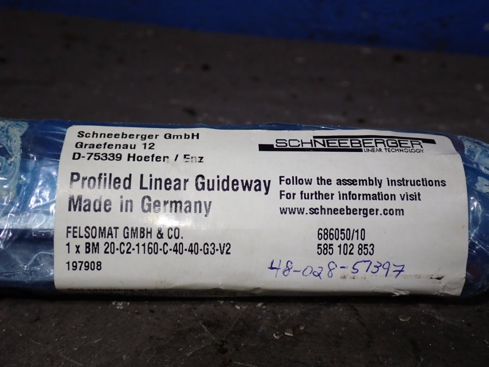 Schneeberger 46" Linear Slide