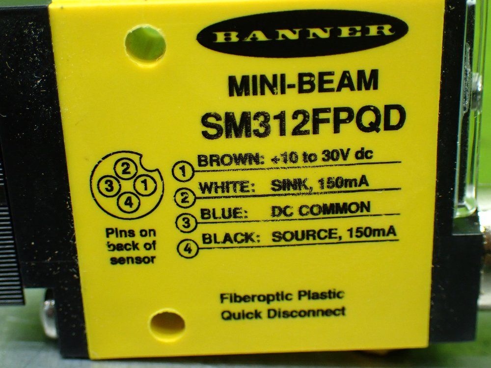 Banner Minibeam Fiberoptic Amplifier 26837