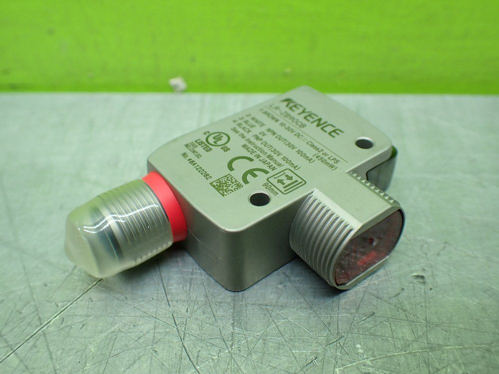 Keyence Self-contained Cmos Laser Sensor. - Lr-zb90cb