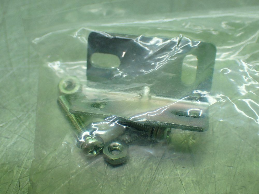 Omron 35mm Range Reflective Photoelectric Sensor - E3c-vm35r