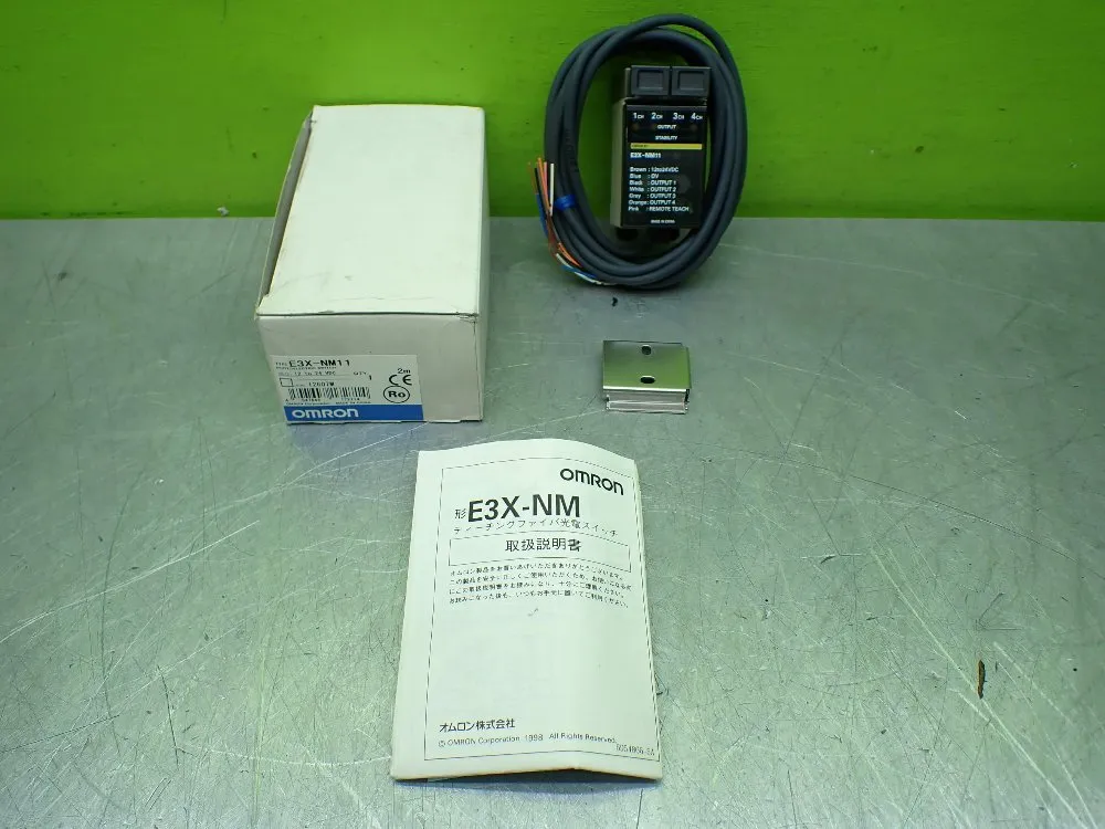 Omron Photoelectric Fiber-optic Sensor. - E3x-nm11