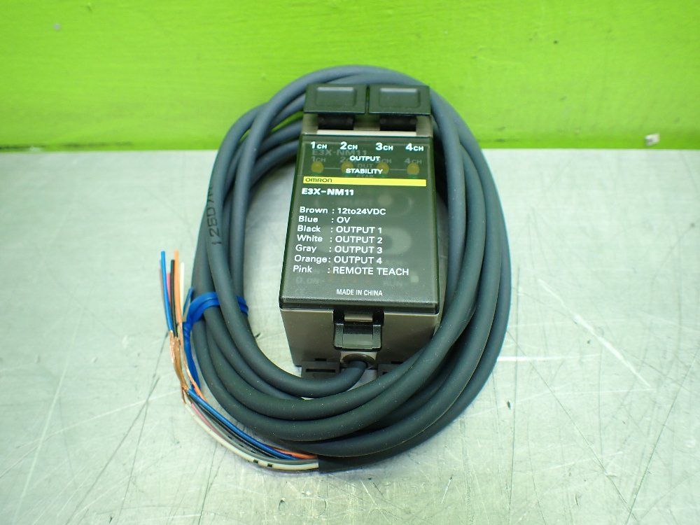 Omron Photoelectric Fiber-optic Sensor. - E3x-nm11