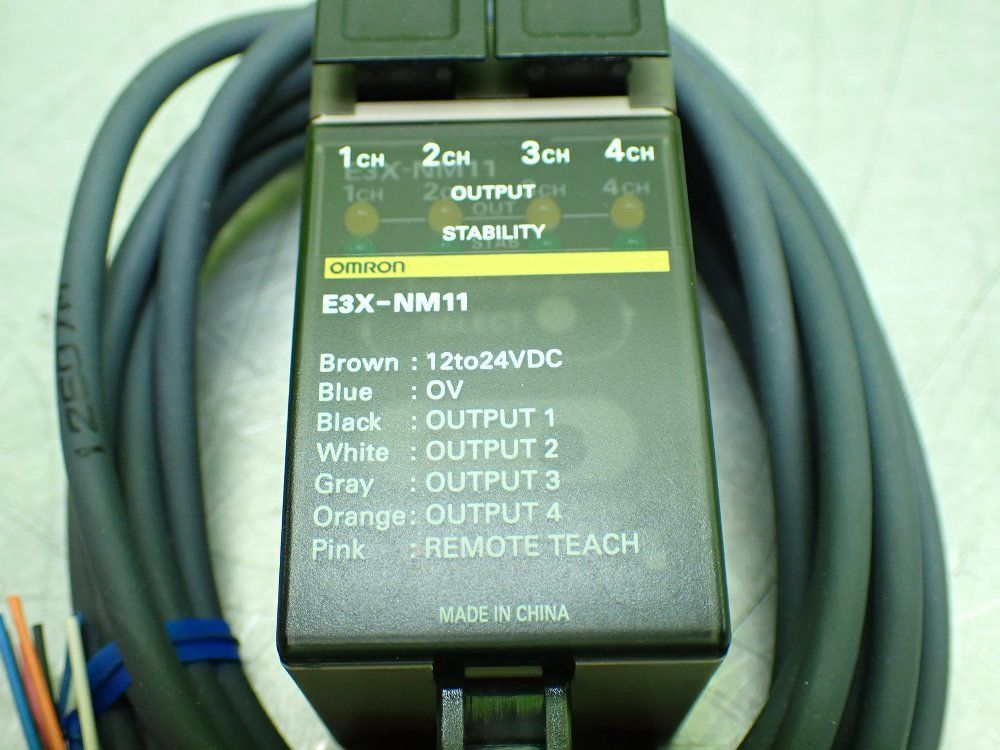 Omron Photoelectric Fiber-optic Sensor. - E3x-nm11