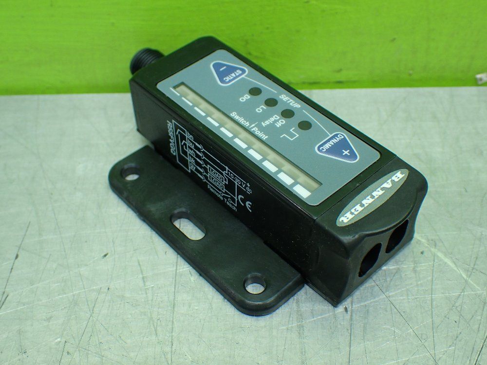 Banner Fiber Optic Registration Mark Sensor 58011