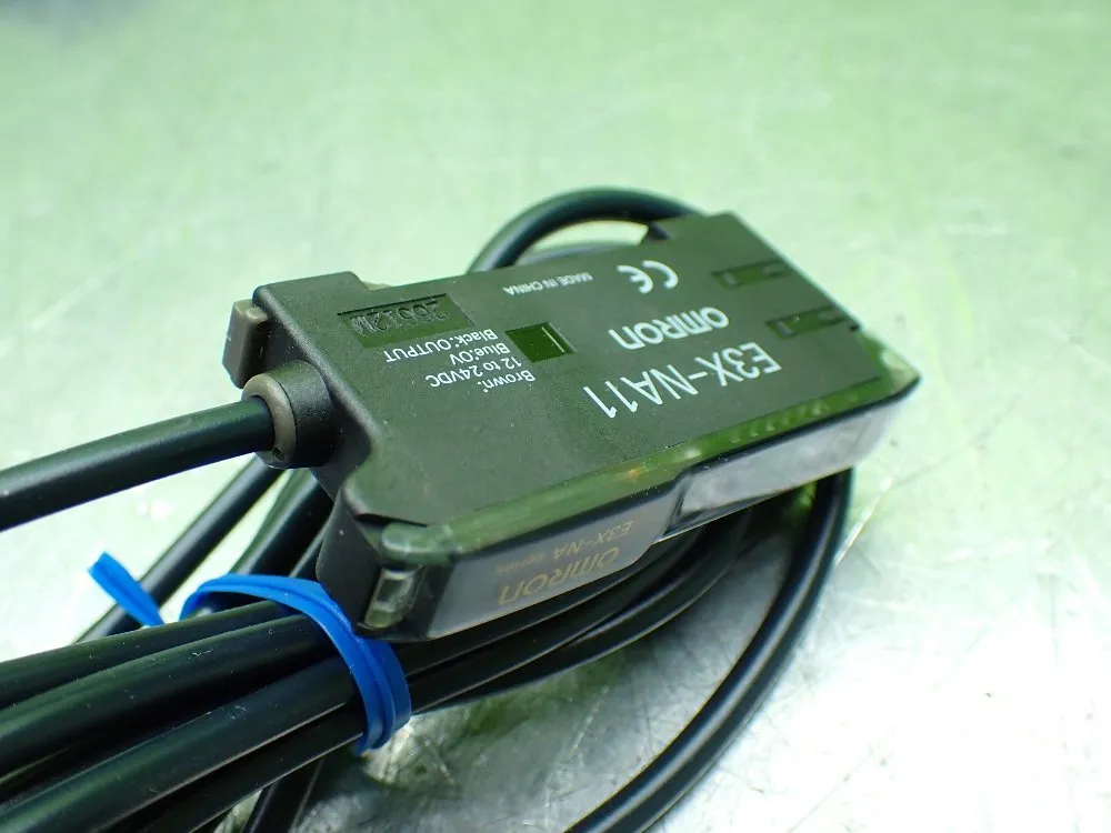 Omron Photoelectric Fiber-optic Sensors. Lot Of 2 - E3x-na11