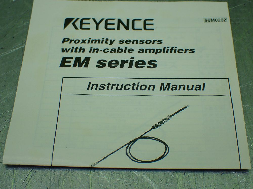 Keyence Shielded Type Proximity Sensors. Lot Of 2 - Em-054