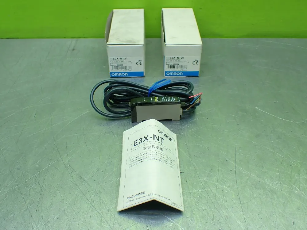 Omron Fiber Optic Amplifier Sensors. Lot Of 2 - E3x-nt21