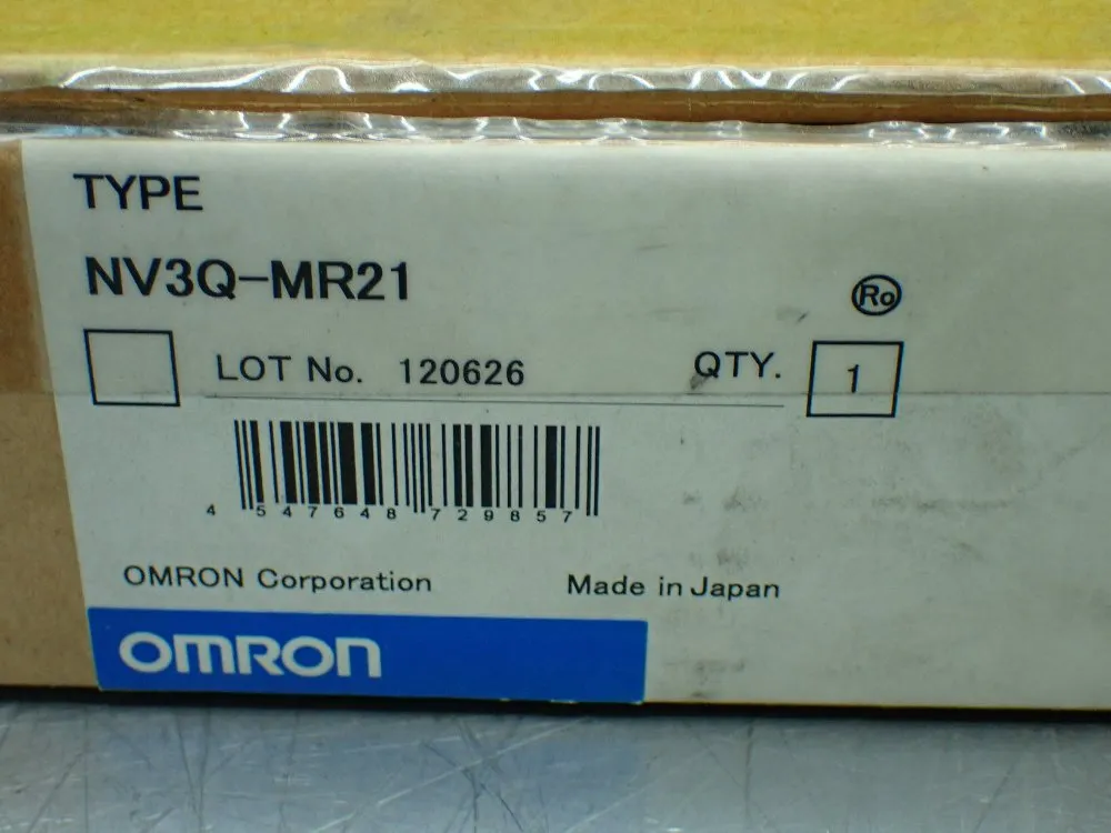 Omron Interactive Display / Operator Panel. - Nv3q-mr21